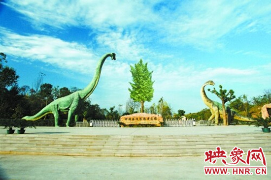 美不勝收 爬山、游園、賞奇觀（組圖）