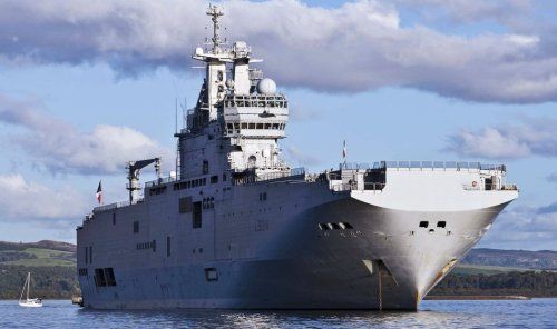 俄羅斯向法國購買西北風級兩棲攻擊艦。