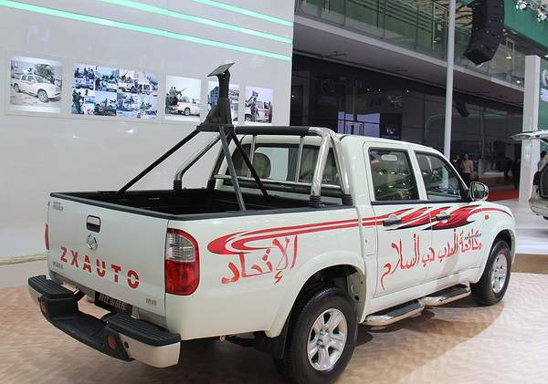 國產(chǎn)品牌推出利比亞皮卡戰(zhàn)車。