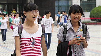 7月8日與9日可查詢中招考試成績 7月8日與9日可查詢中招考試成績