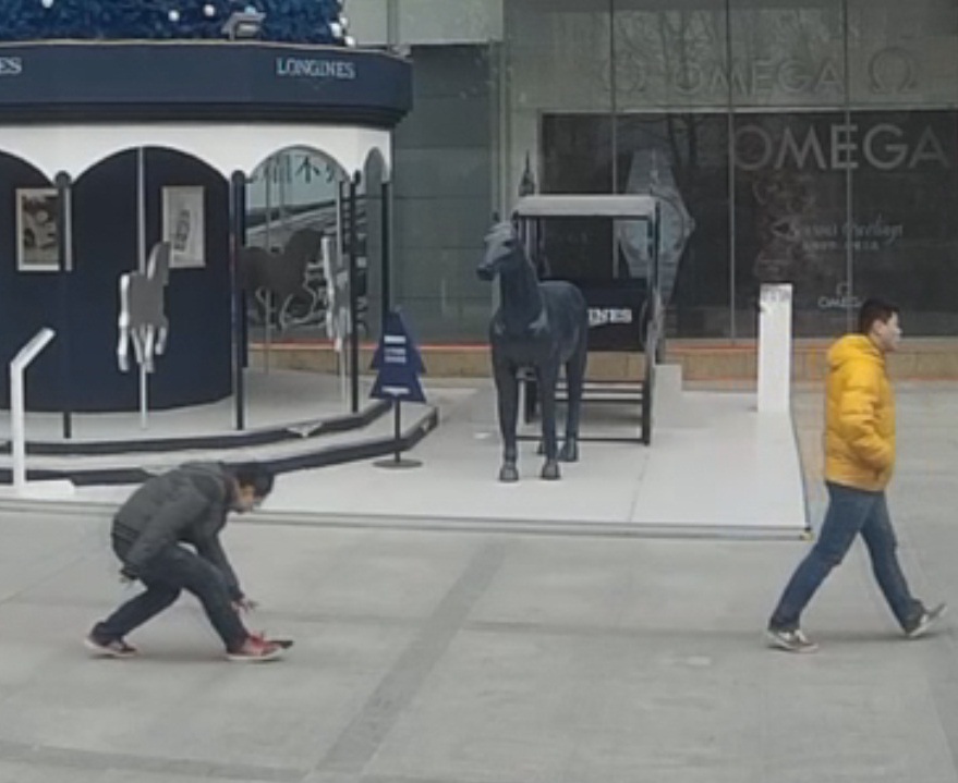 鄭州表情之跨年笑臉 撿人錢包拒絕歸還 正義哥在哪？