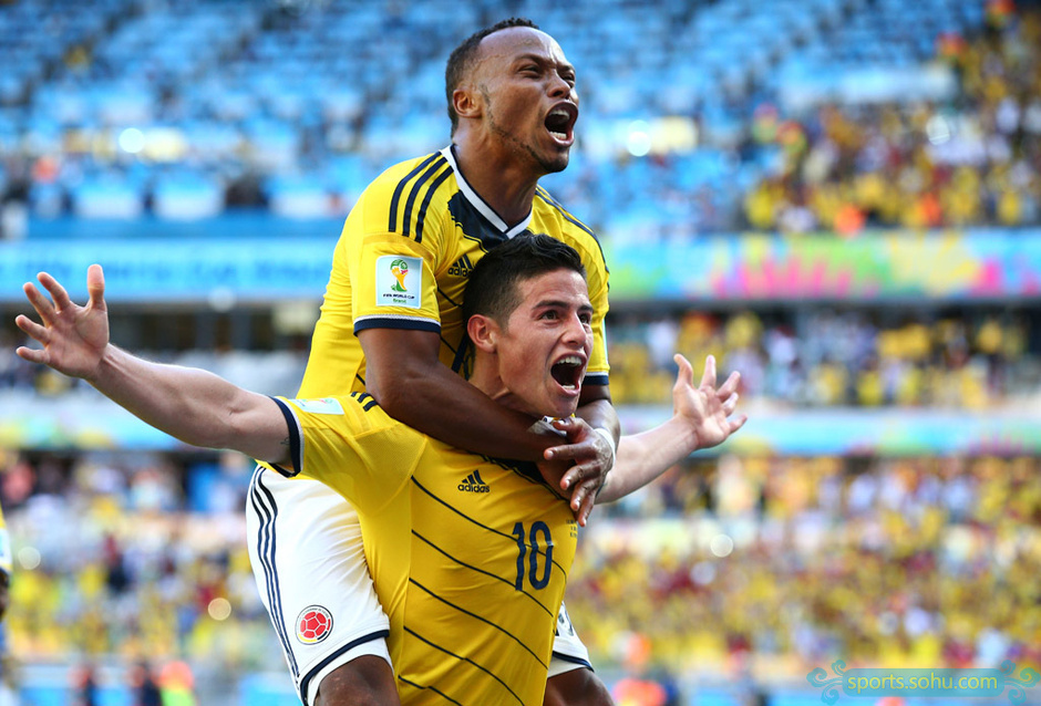 羅德里格斯與隊(duì)友慶祝