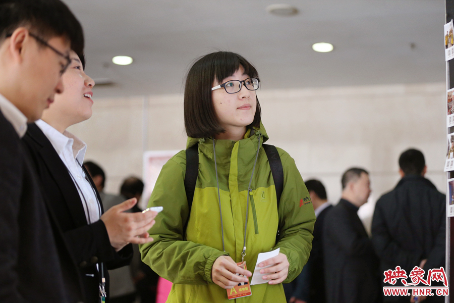 解答咨詢大象融媒的樂天。