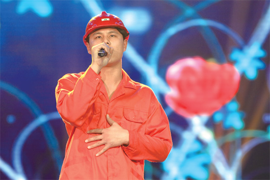 《開(kāi)口就唱》新年歌會(huì)，百姓歌手唱享幸福