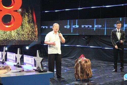 年近七旬創(chuàng)業(yè)老伯，這種創(chuàng)業(yè)精神你感動了嗎？