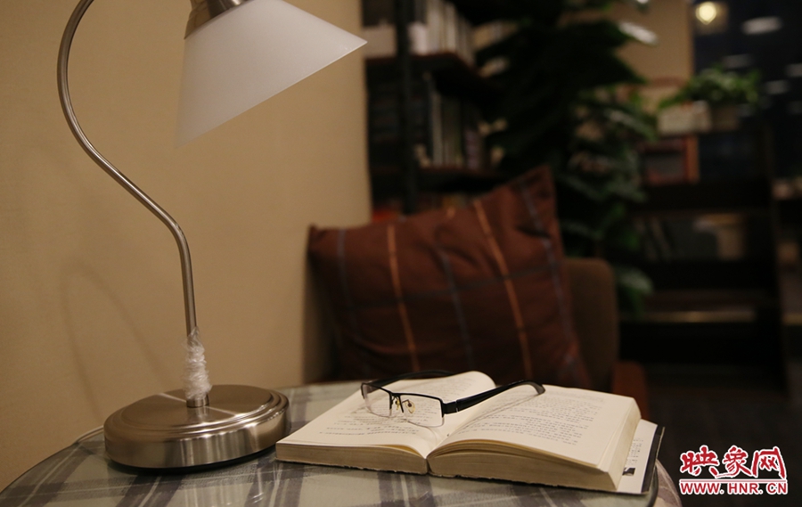 書店內(nèi)的裝飾。