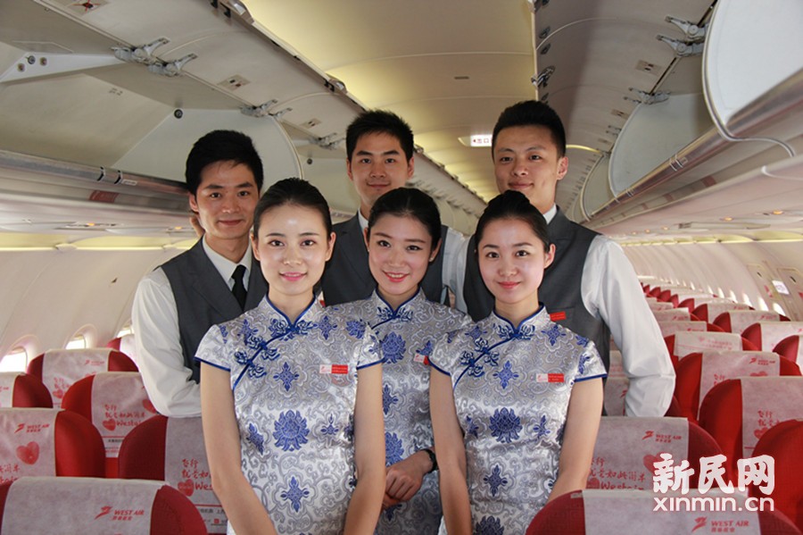 《夜來(lái)香》樂聲中回到老上海 西部航空首航上海味濃