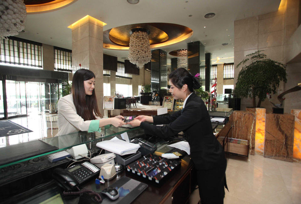 美女博士當酒店試睡員