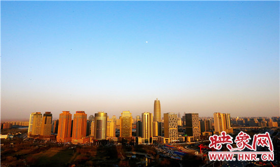 鄭東新區(qū)CBD余暉 鄭東新區(qū)CBD余暉